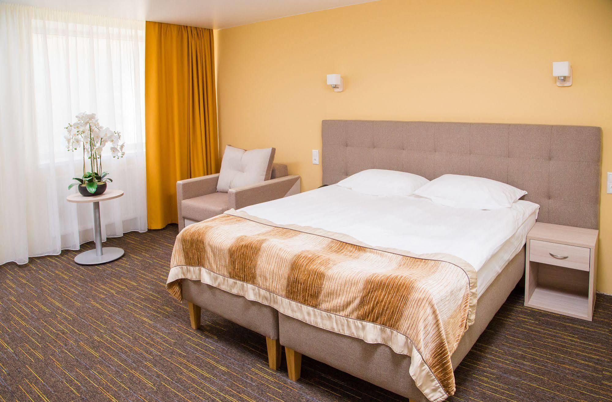 Liivarand SPA Hotel Narva-Jõesuu Exteriör bild